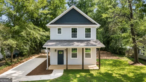 147 W Ellawood AVE