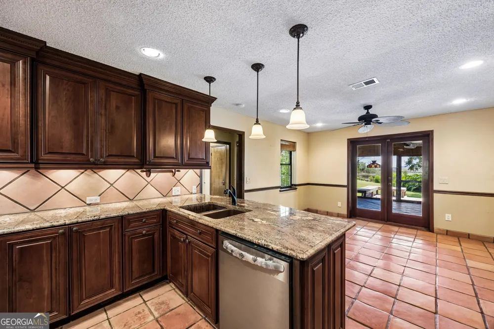 811 Park ST St. Marys, GA 31558