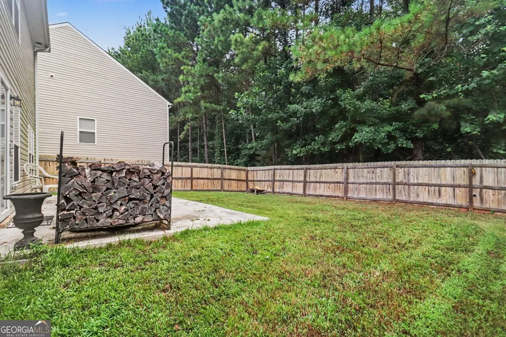 186 Brasch Park DR Grantville, GA 30220