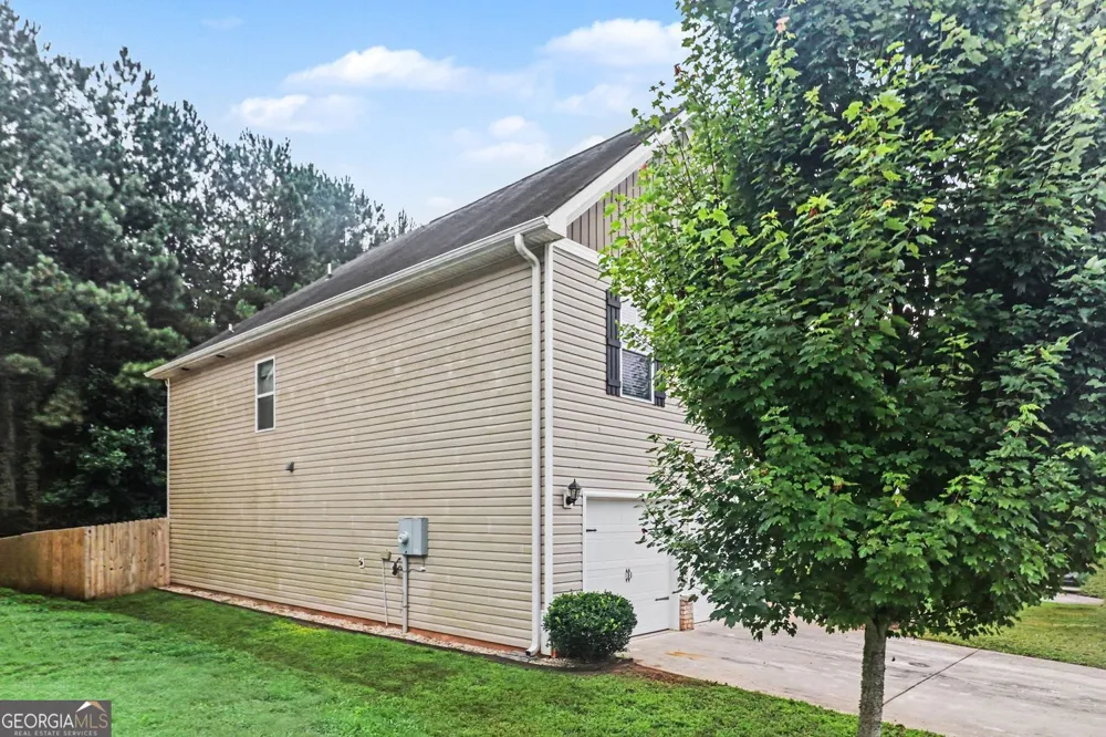 186 Brasch Park DR Grantville, GA 30220