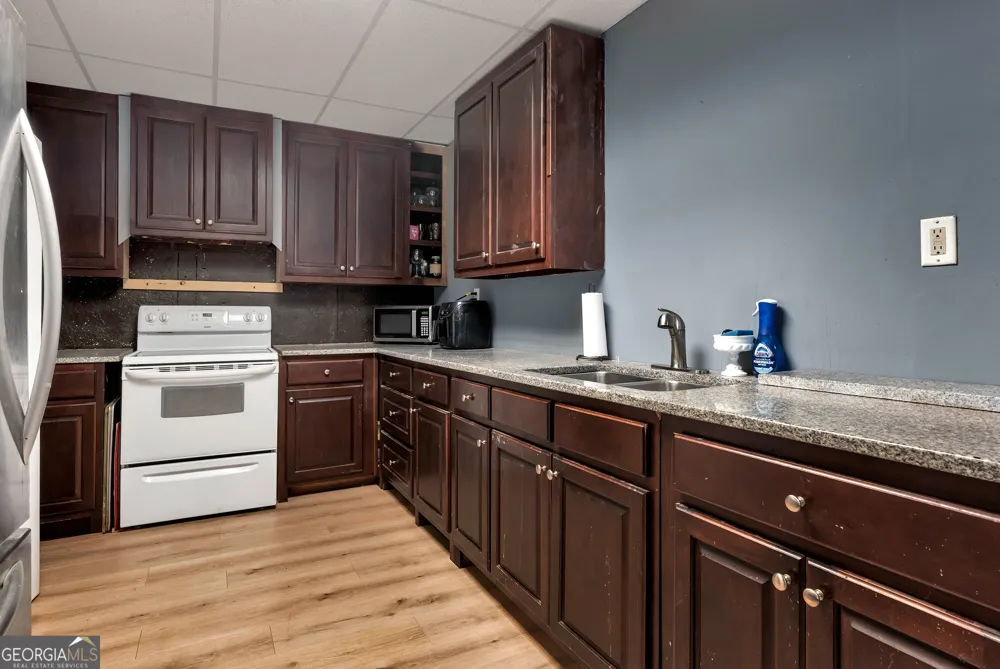 5794 Julian Baugh RD Lula, GA 30554