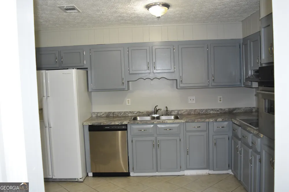 113 Wimbish LN Bonaire, GA 31005