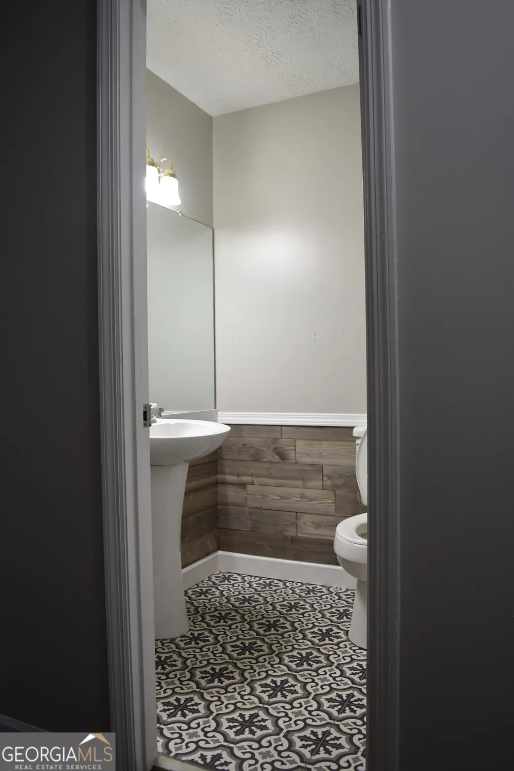 113 Wimbish LN Bonaire, GA 31005