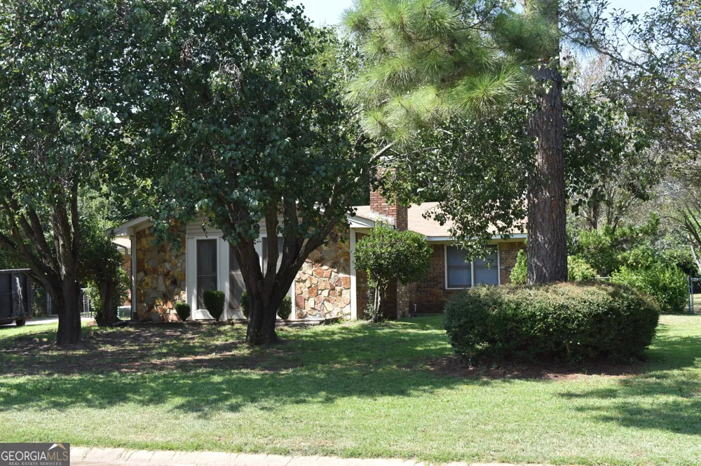 113 Wimbish LN Bonaire, GA 31005