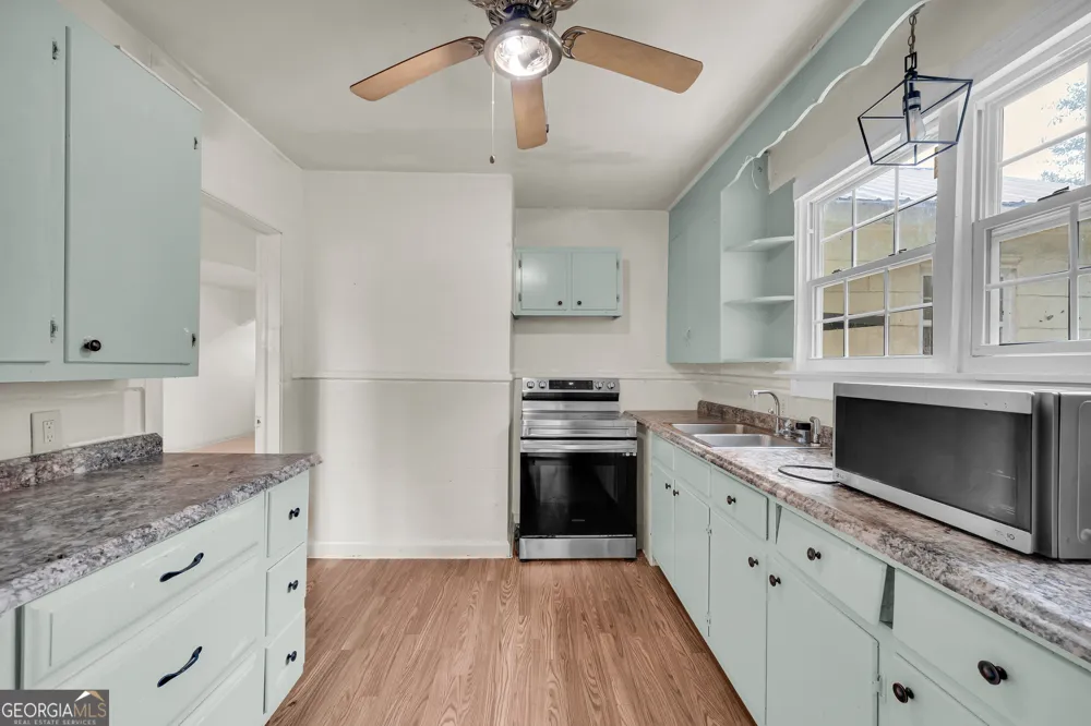 221 Edwards ST Elberton, GA 30635