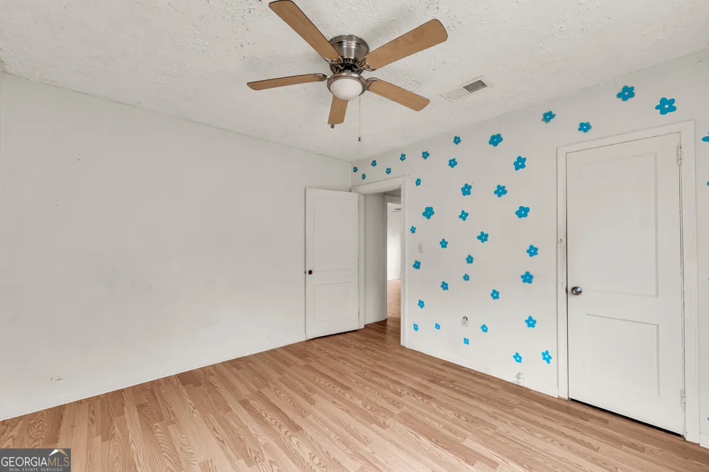 221 Edwards ST Elberton, GA 30635