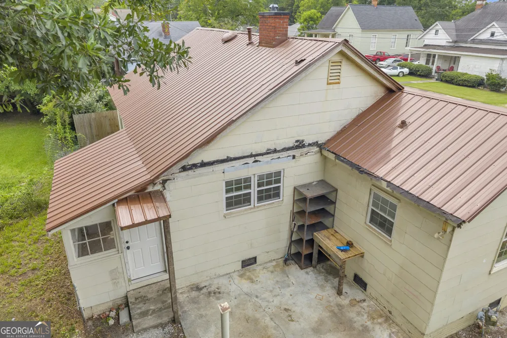 221 Edwards ST Elberton, GA 30635