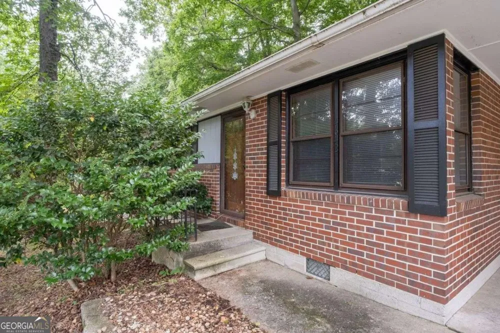 4642 Bartlett RD Forest Park, GA 30297