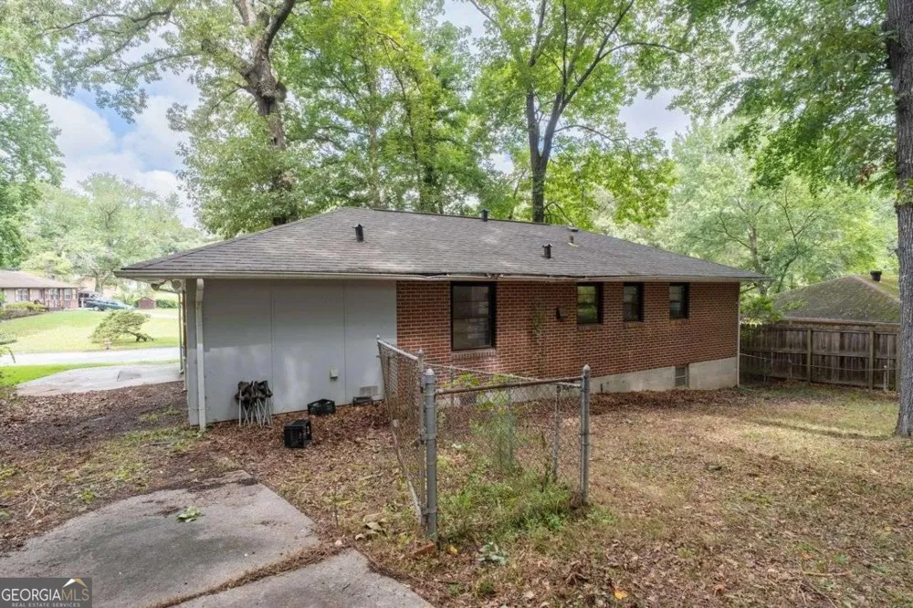 4642 Bartlett RD Forest Park, GA 30297