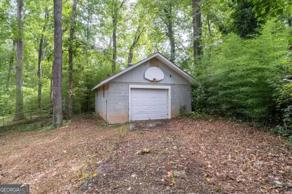 4642 Bartlett RD Forest Park, GA 30297