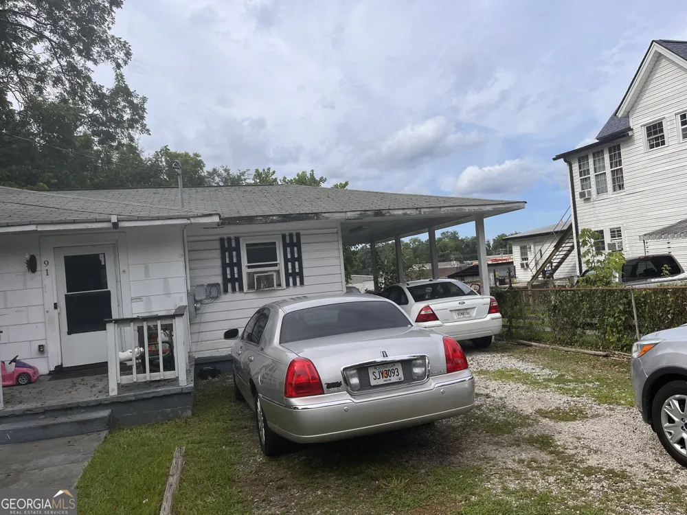 91 W Lipham ST Tallapoosa, GA 30176
