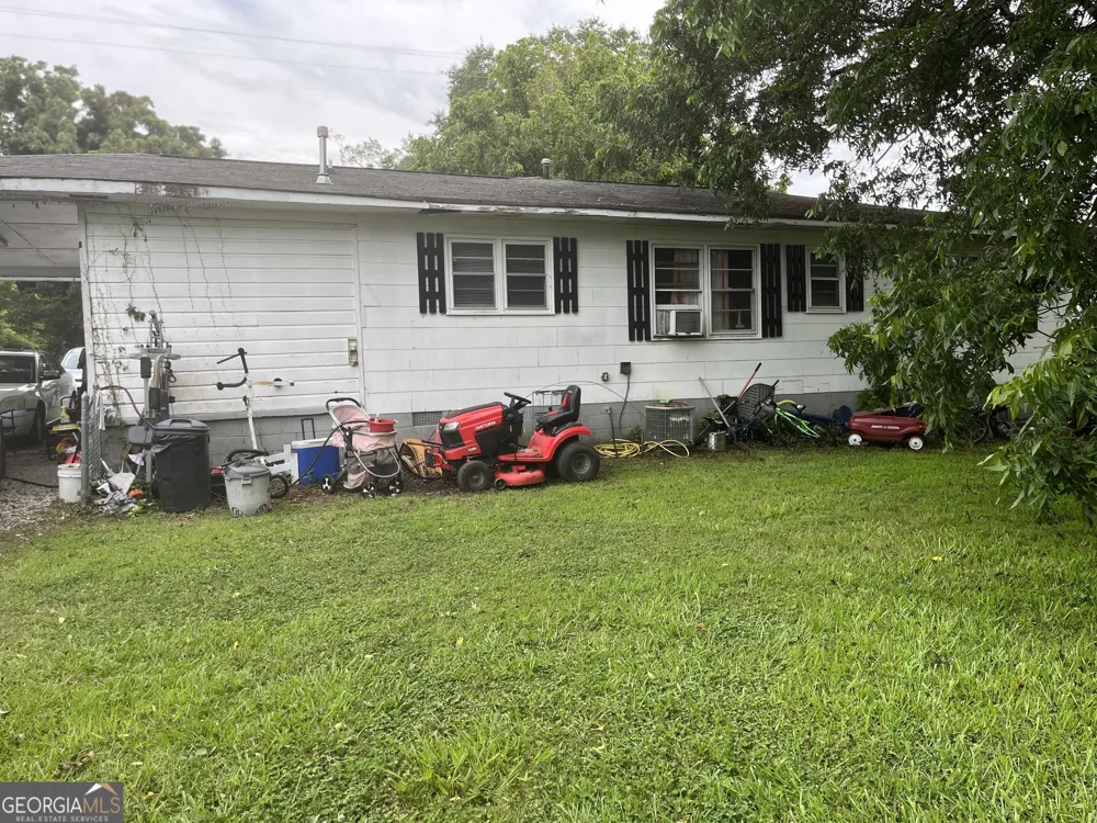 91 W Lipham ST Tallapoosa, GA 30176