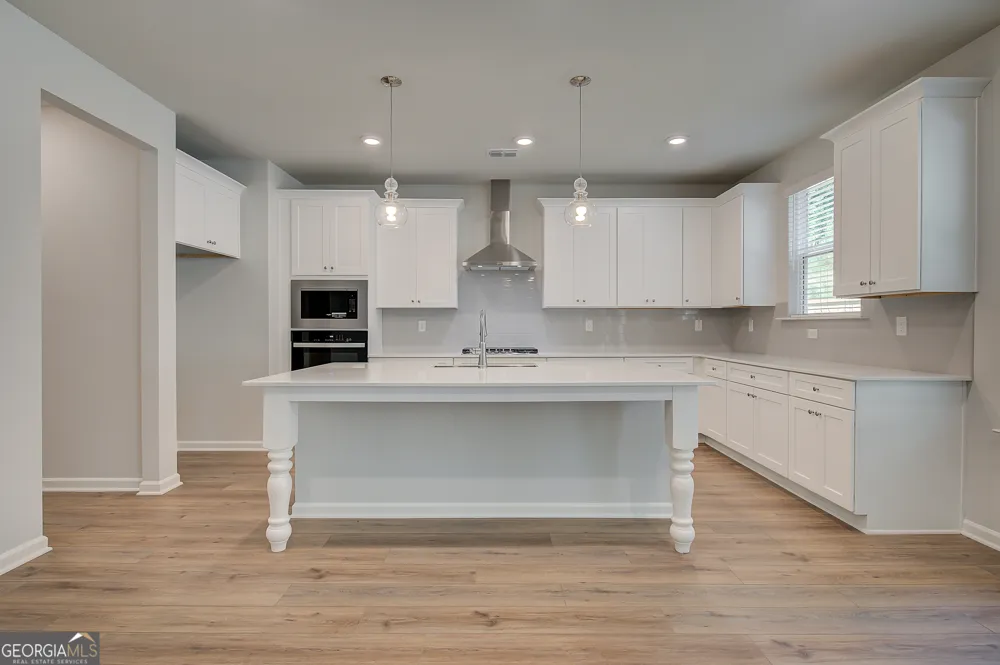 2325 Dixon PL Lawrenceville, GA 30045