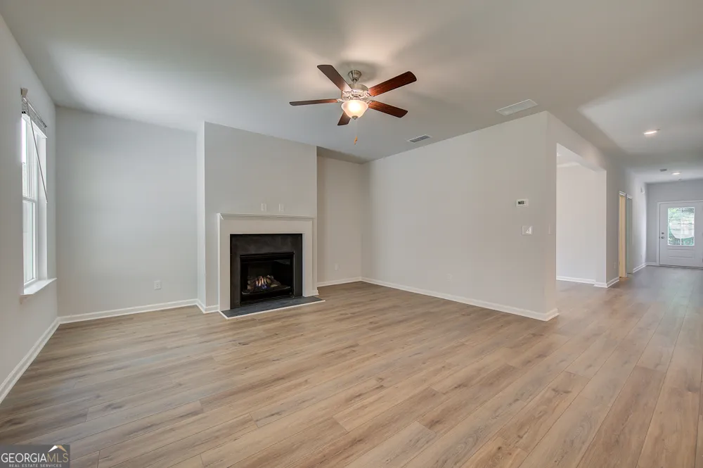 2325 Dixon PL Lawrenceville, GA 30045