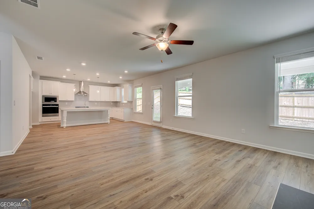 2325 Dixon PL Lawrenceville, GA 30045
