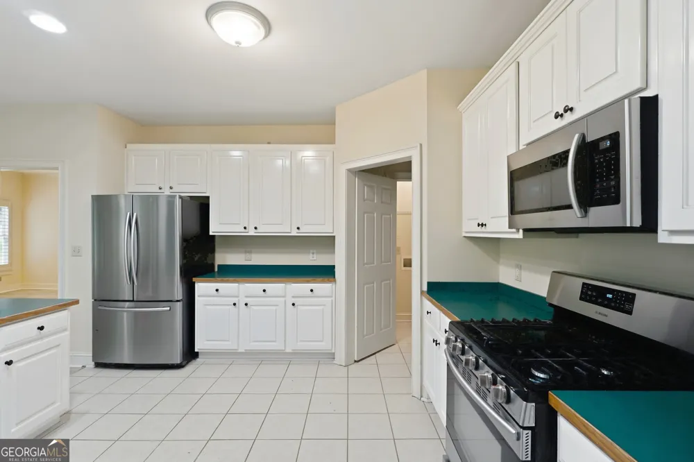 100 Clay CT Tyrone, GA 30290