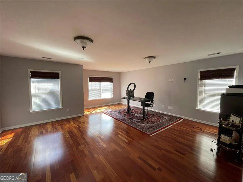5775 White Creek RUN Cumming, GA 30040