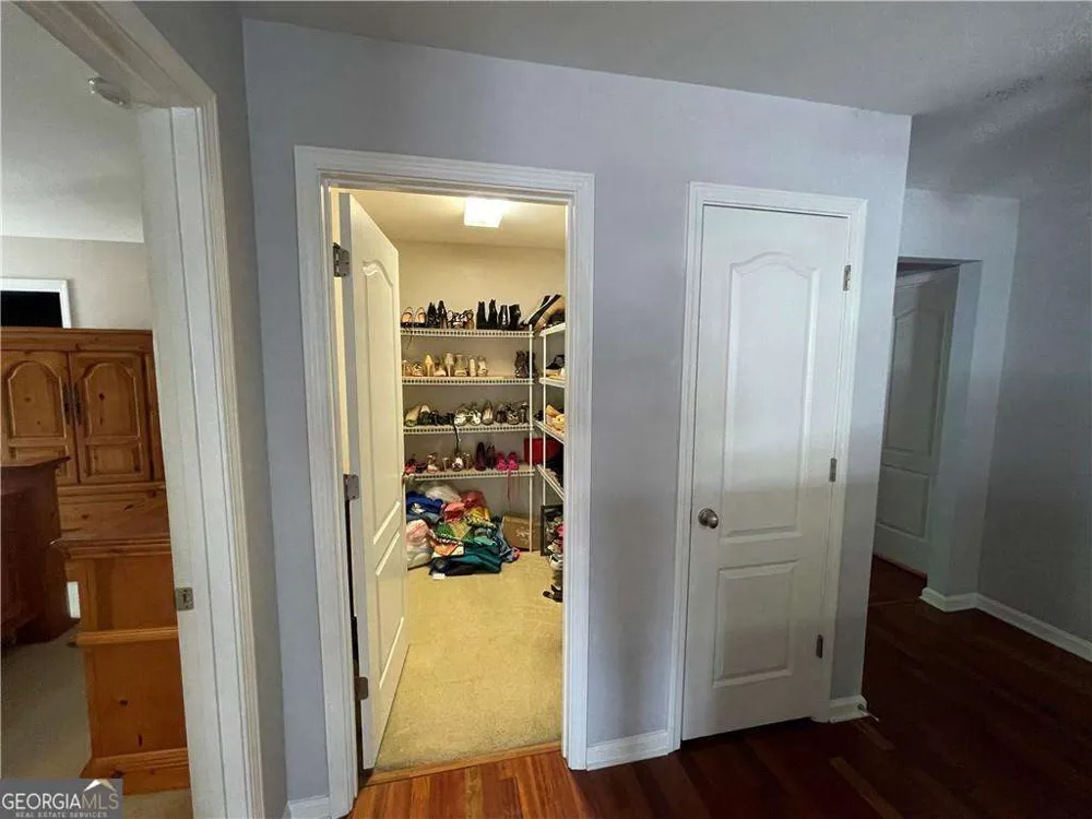 5775 White Creek RUN Cumming, GA 30040