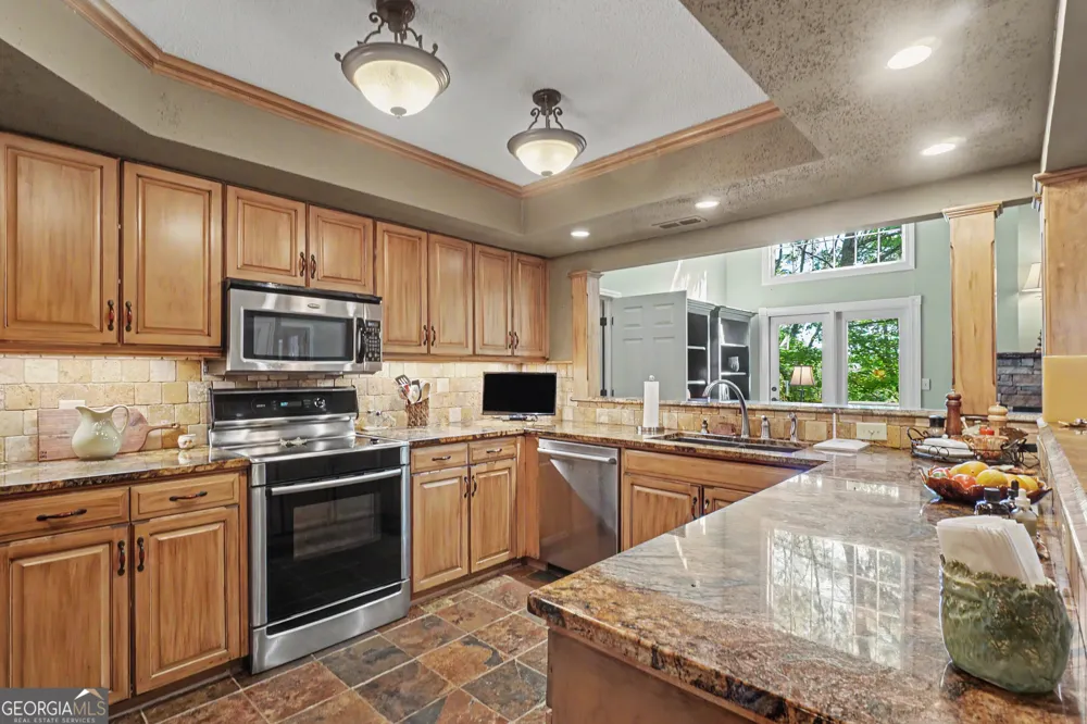 41 International Village DR Helen, GA 30545