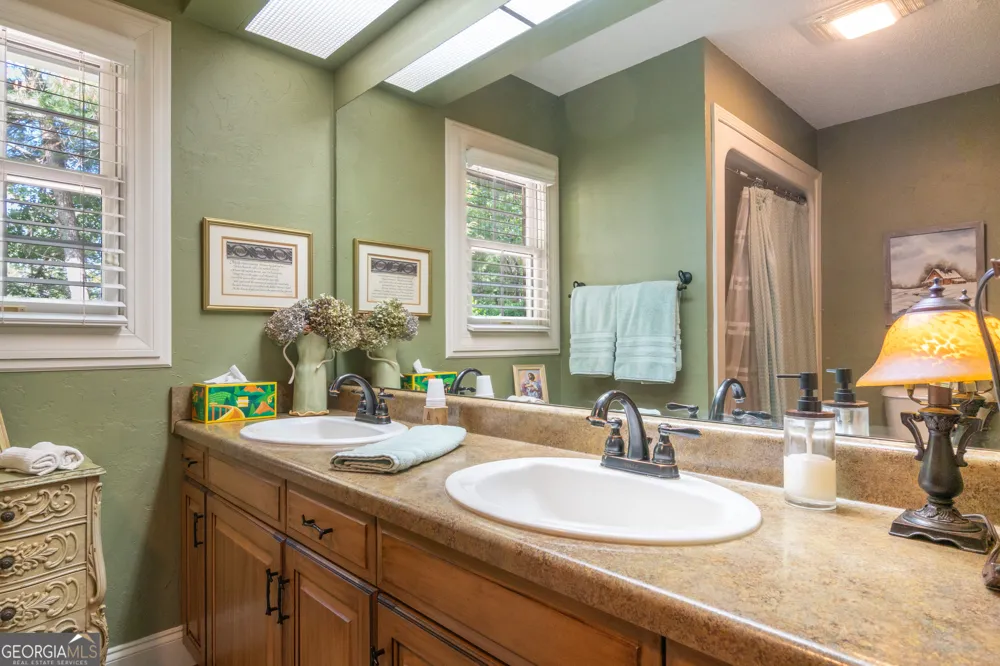 41 International Village DR Helen, GA 30545