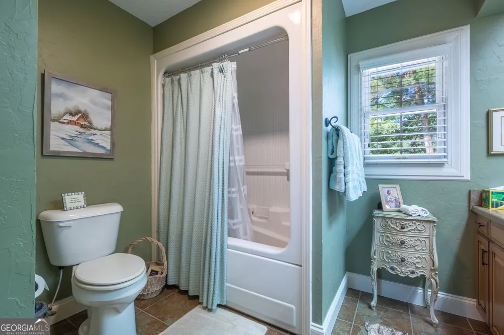 41 International Village DR Helen, GA 30545