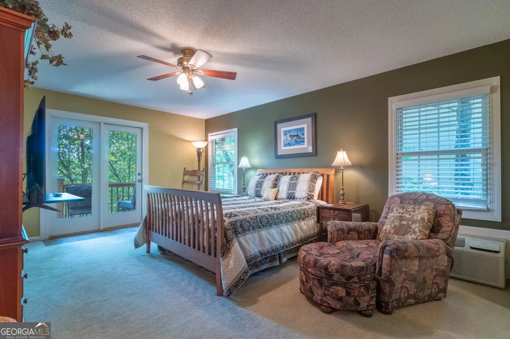 41 International Village DR Helen, GA 30545