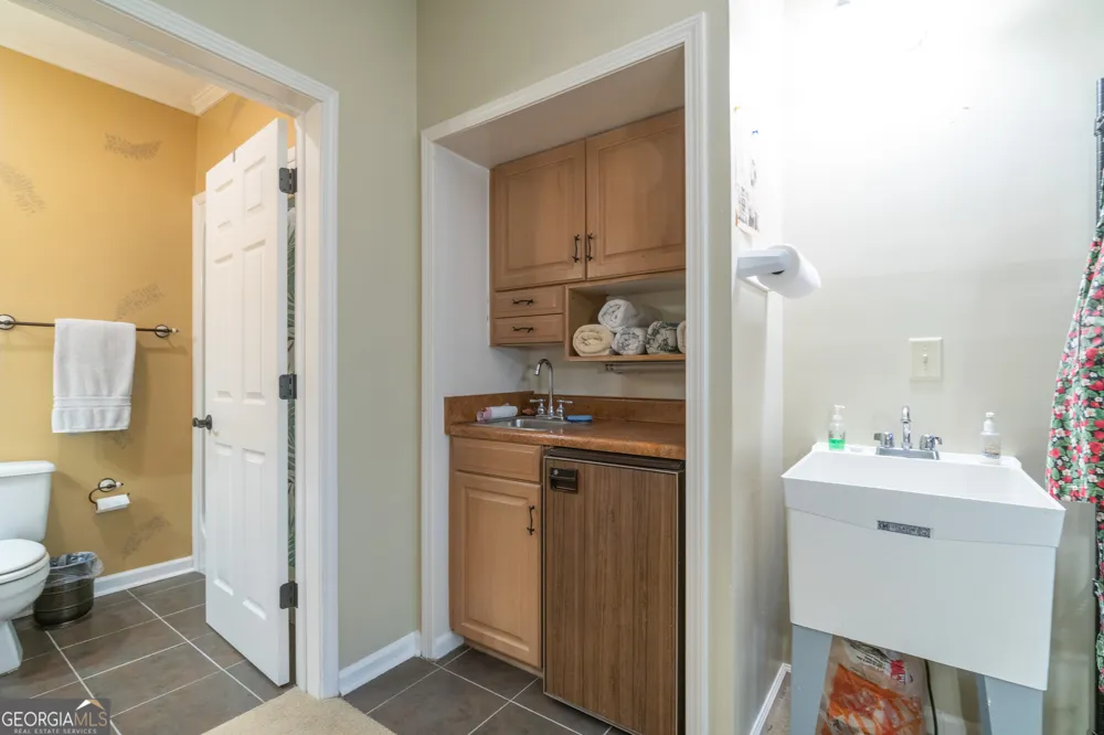 41 International Village DR Helen, GA 30545