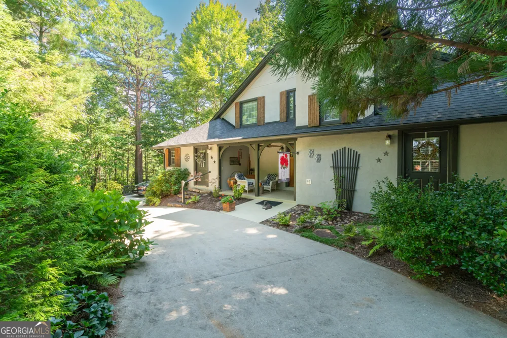 41 International Village DR Helen, GA 30545