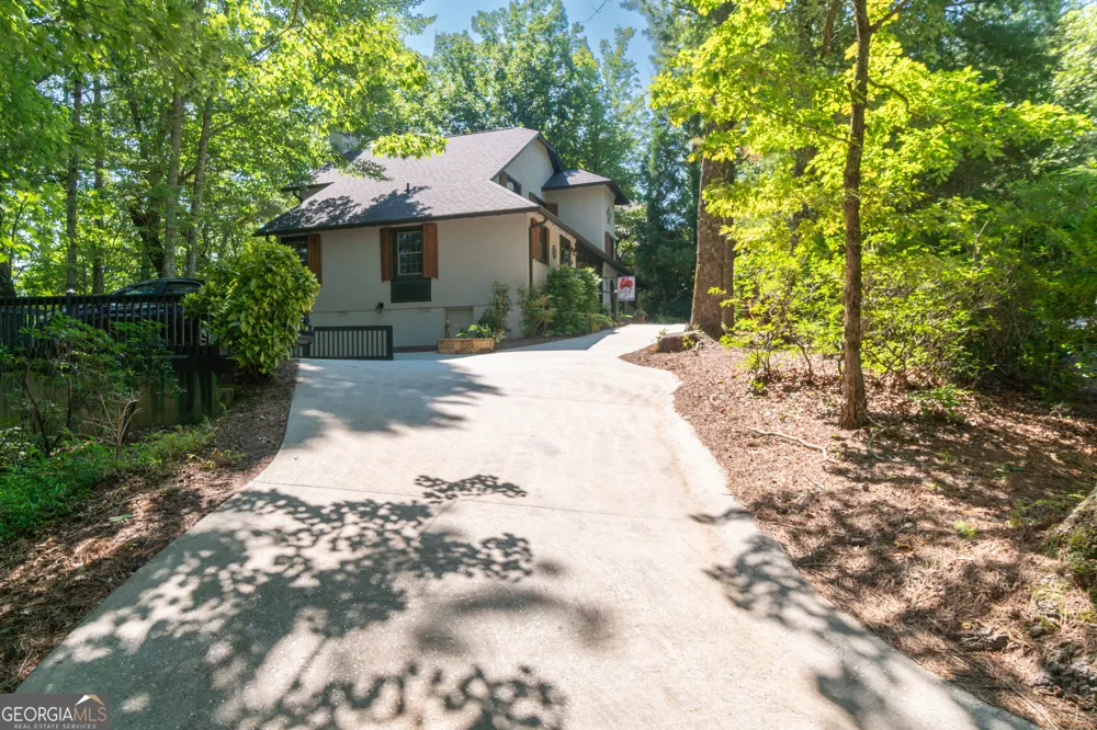 41 International Village DR Helen, GA 30545