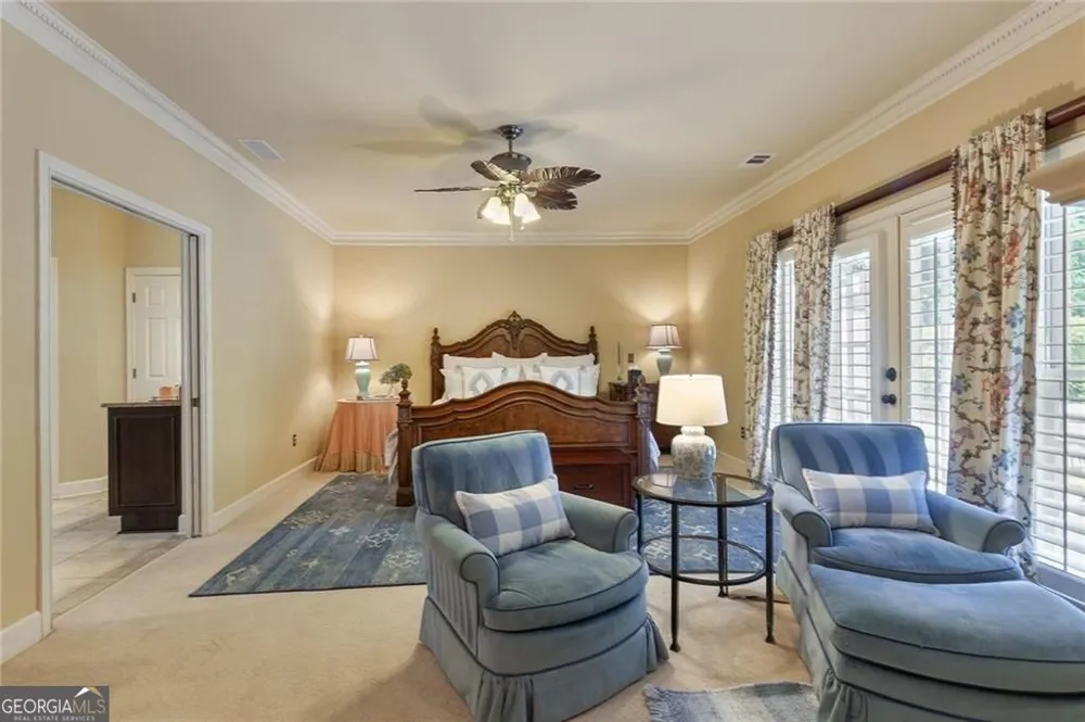 5825 Plantation DR Roswell, GA 30075