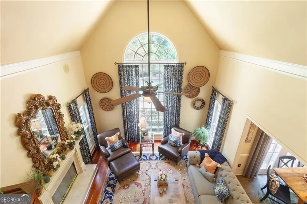 5825 Plantation DR Roswell, GA 30075
