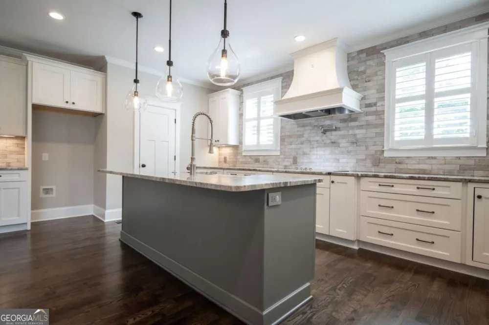 2163 Heather LN Bogart, GA 30622