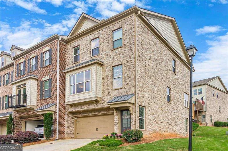 284 Autry Mill LN Suwanee, GA 30024
