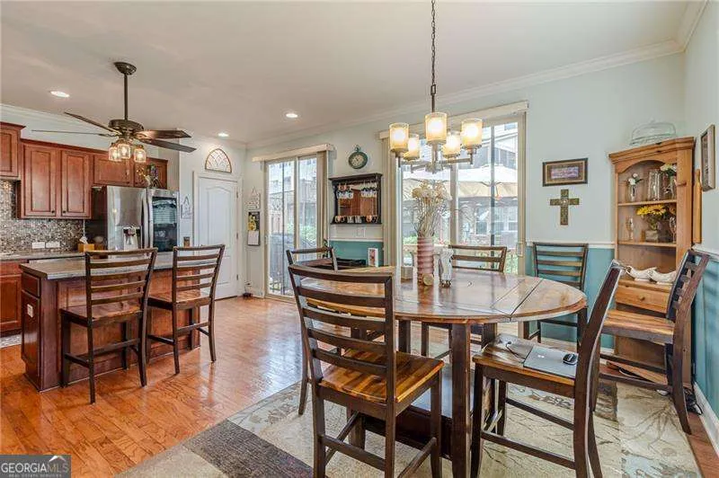 284 Autry Mill LN Suwanee, GA 30024