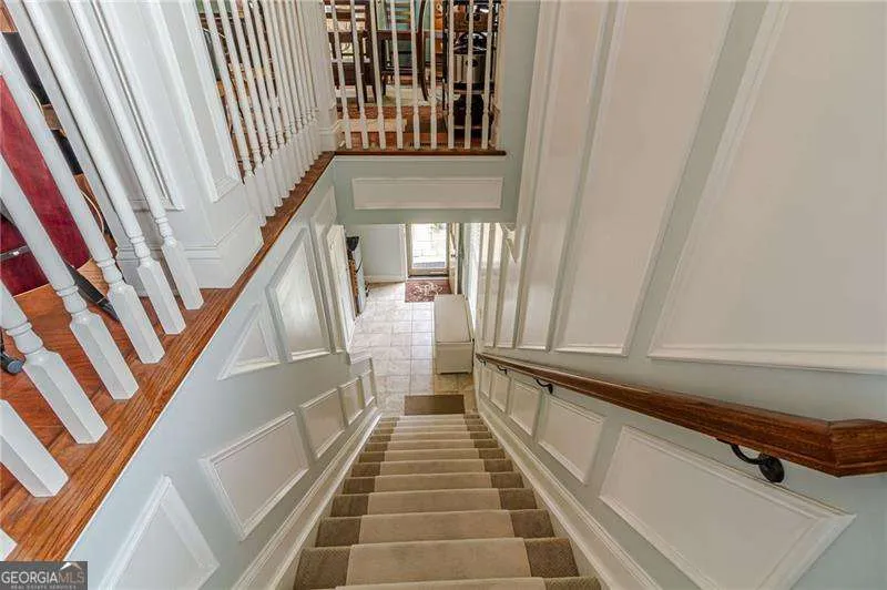 284 Autry Mill LN Suwanee, GA 30024