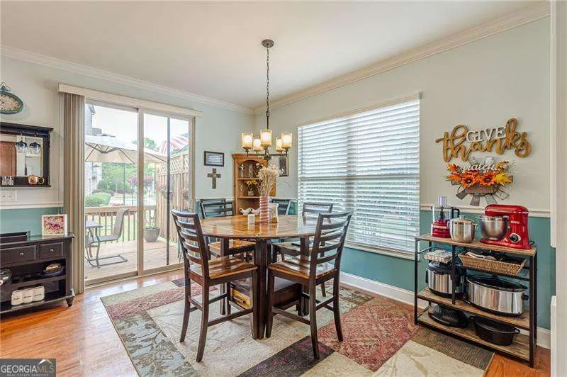 284 Autry Mill LN Suwanee, GA 30024