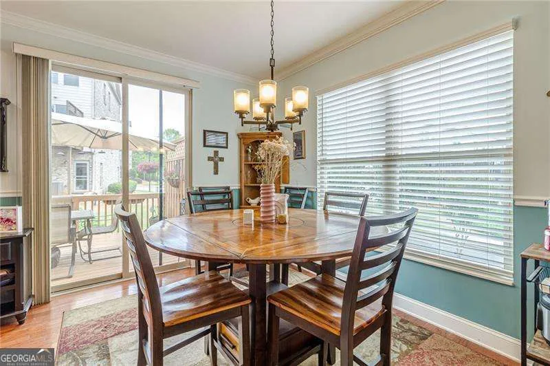 284 Autry Mill LN Suwanee, GA 30024