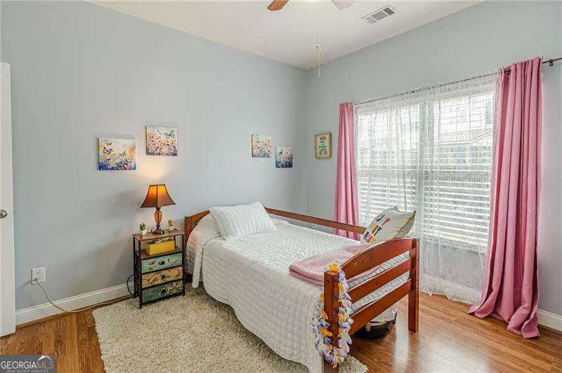 284 Autry Mill LN Suwanee, GA 30024