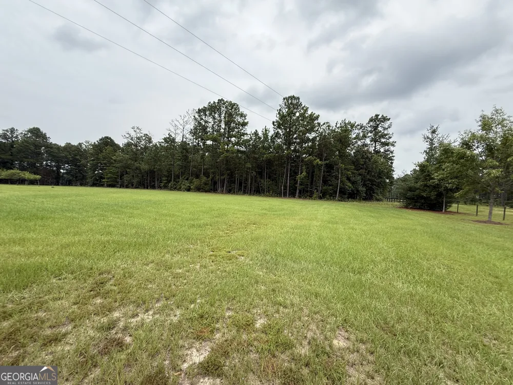 86.92 H B Dixon RD Sparta, GA 31087