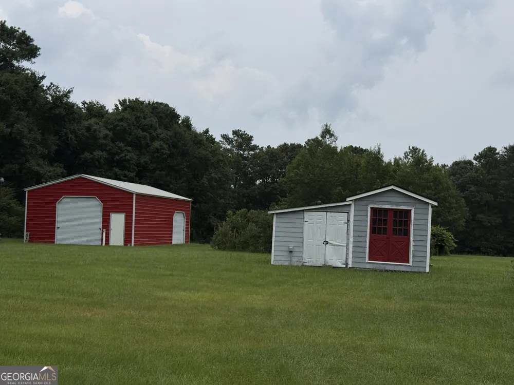 86.92 H B Dixon RD Sparta, GA 31087