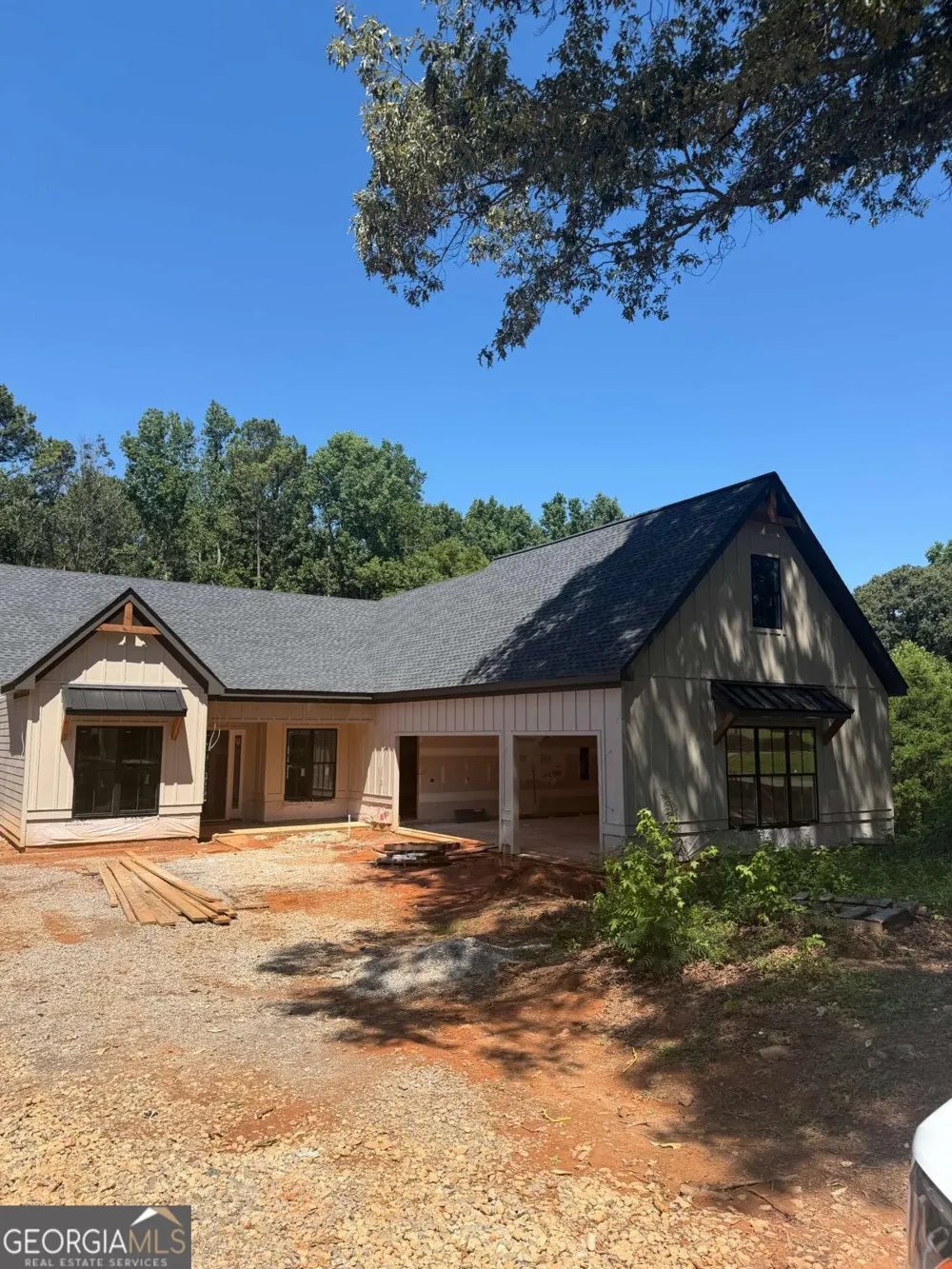 542A Palm ST Holly Springs, GA 30115