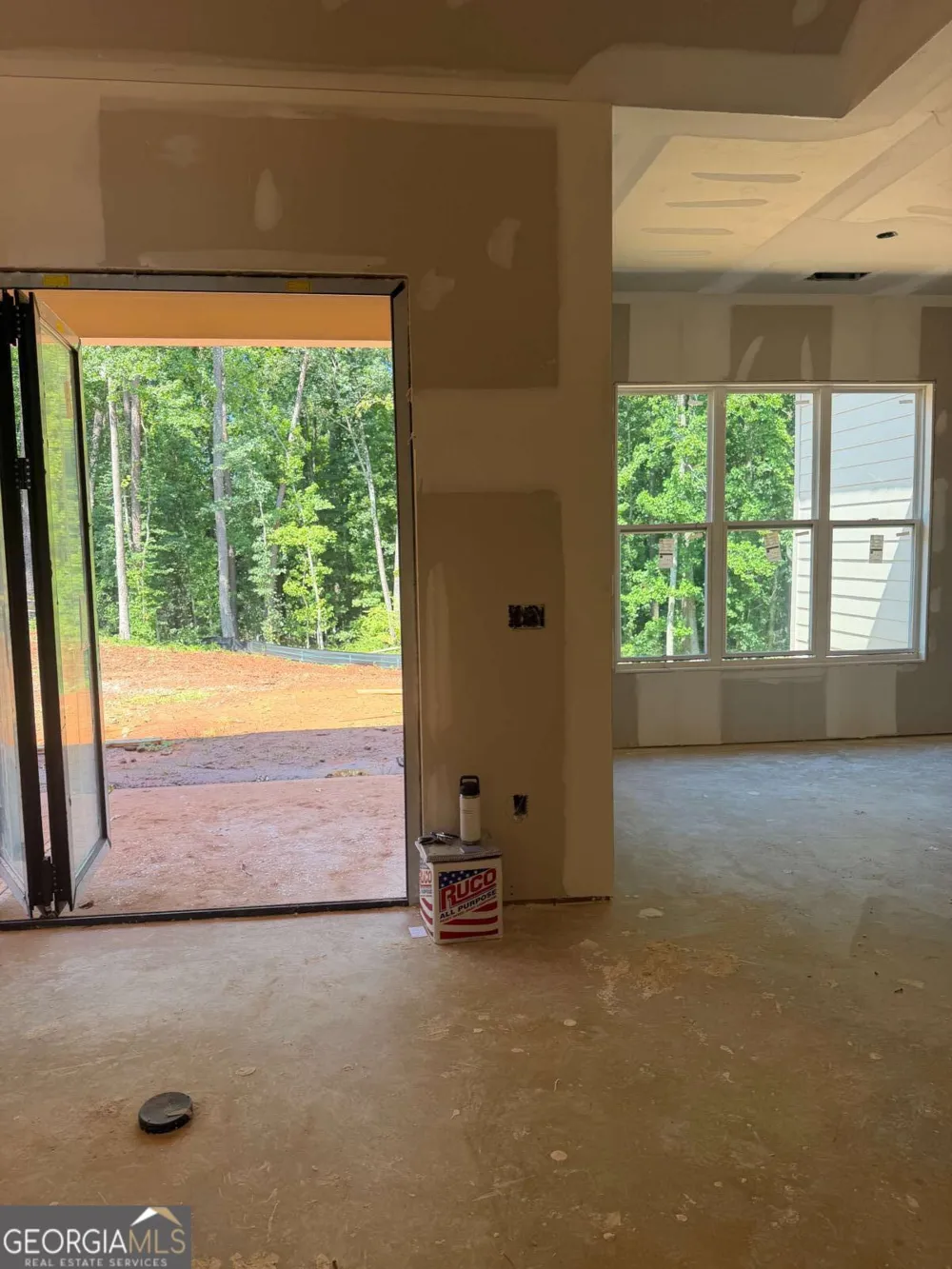 542A Palm ST Holly Springs, GA 30115