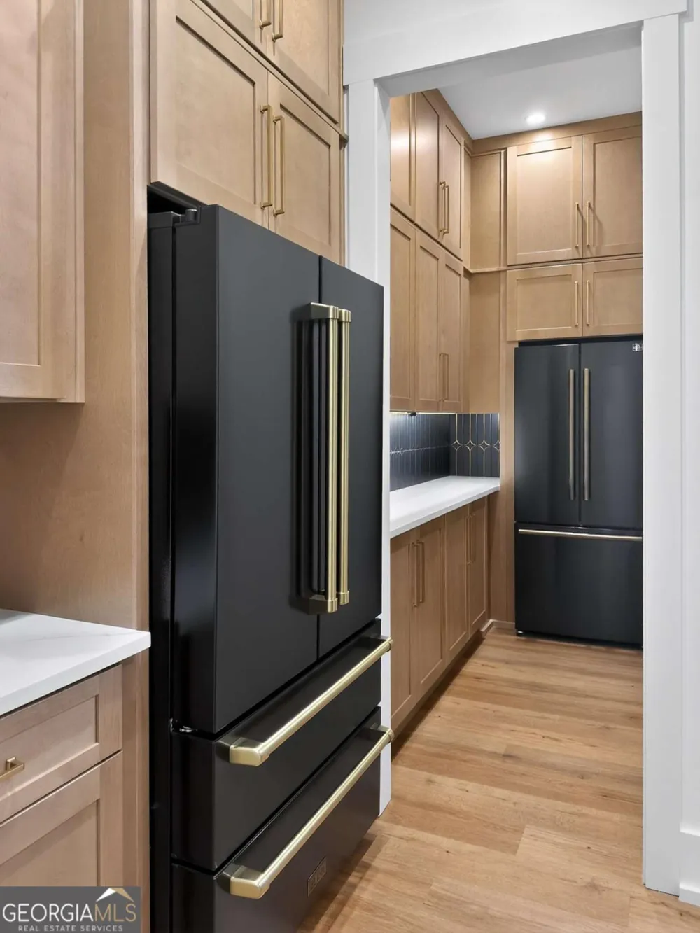 542A Palm ST Holly Springs, GA 30115