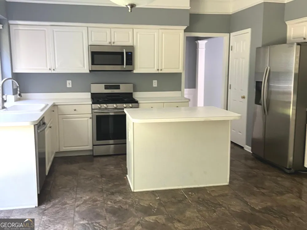 6435 Stapleford LN Johns Creek, GA 30097