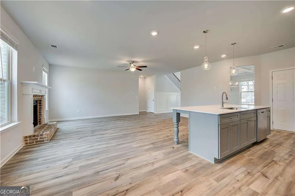 256 Edgefield WAY Locust Grove, GA 30248
