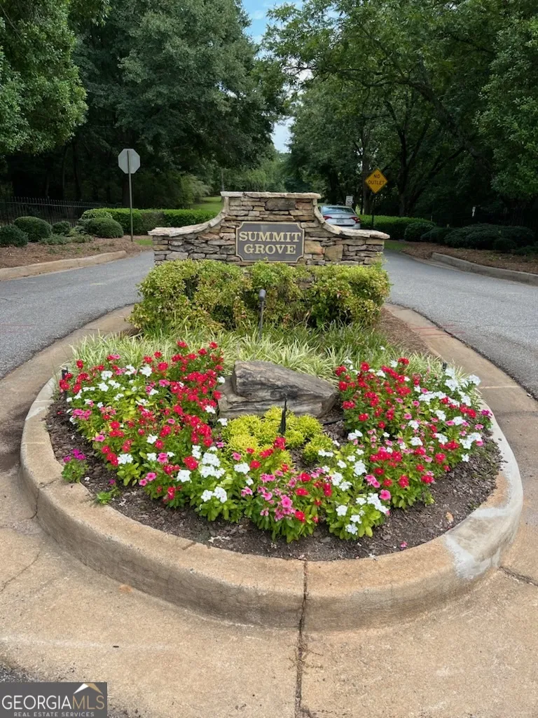 1240 Summit DR Watkinsville, GA 30677