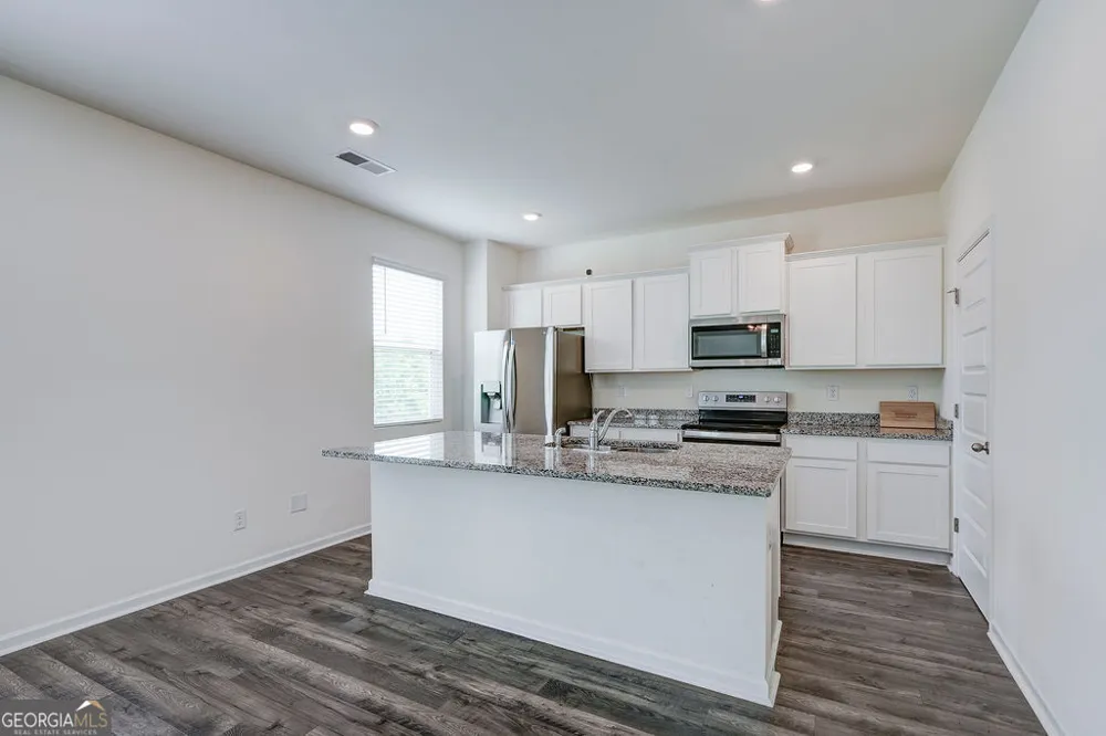 206 Aster AVE Locust Grove, GA 30248
