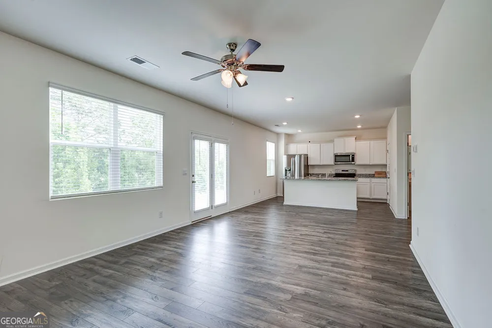 206 Aster AVE Locust Grove, GA 30248