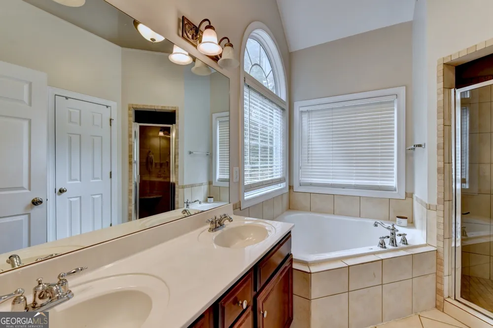 49 Flintstone RD Jefferson, GA 30549