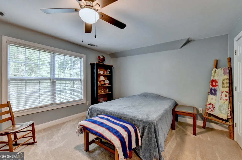 49 Flintstone RD Jefferson, GA 30549